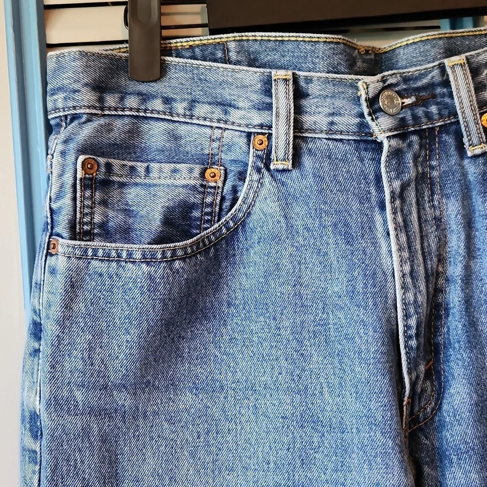 Signature by Levi Strauss Light Blue Jeans - Picture 6 of 13